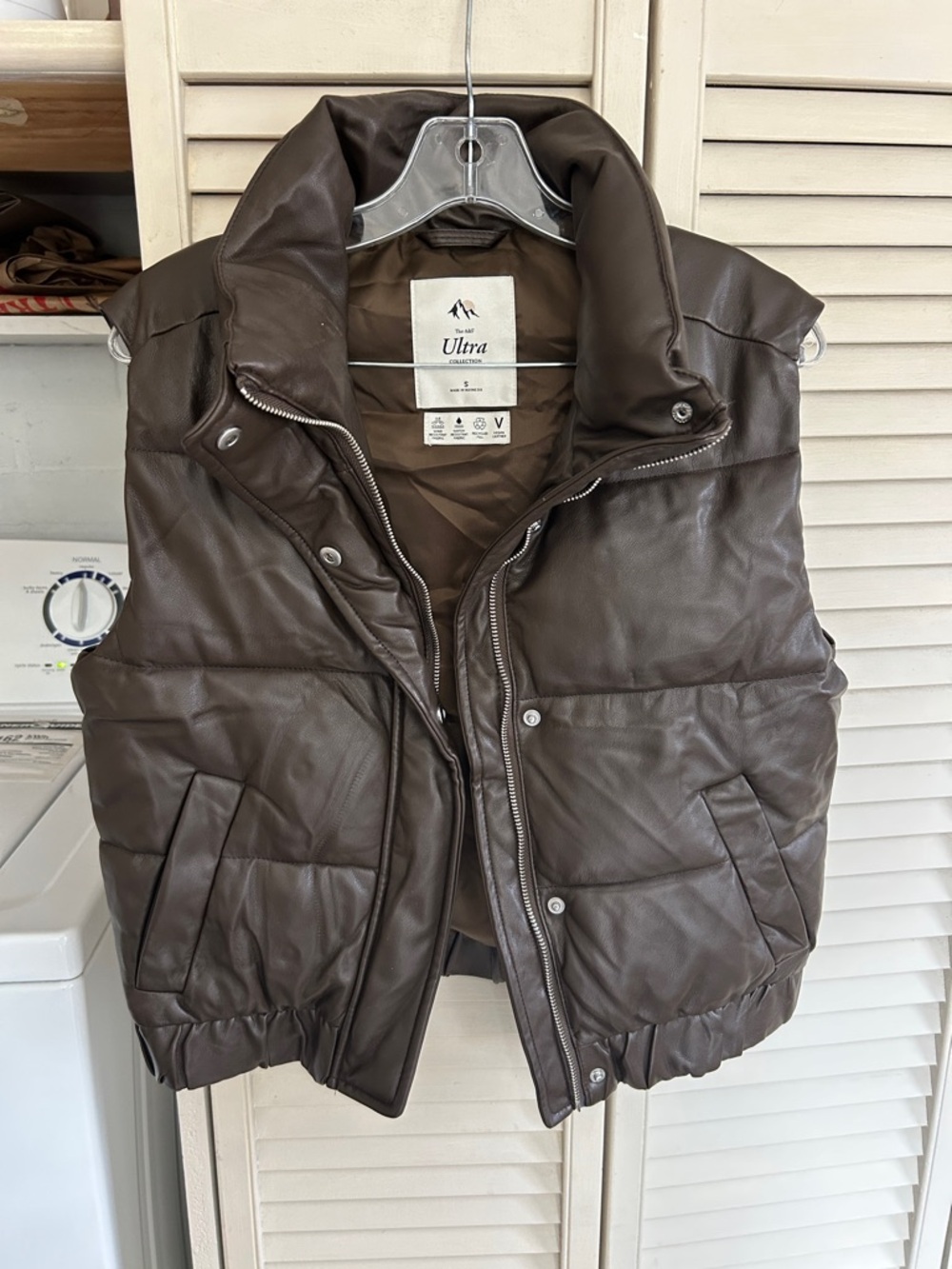 Abercrombie & Fitch vintage cropped faux leather Brown collared Puffer Vest